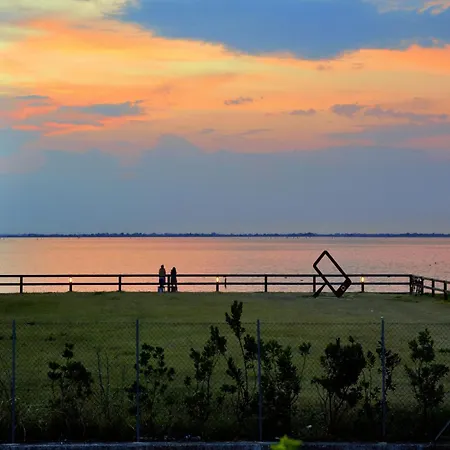 Seafront Functional ליגננו סביאדורו